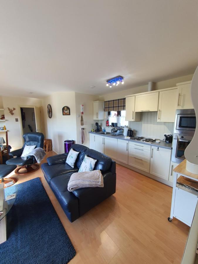 Lindas Retreats Self Catering Accommodation 1 Bedroom Cottage Or 3 Bedroom House Томинтул Екстериор снимка