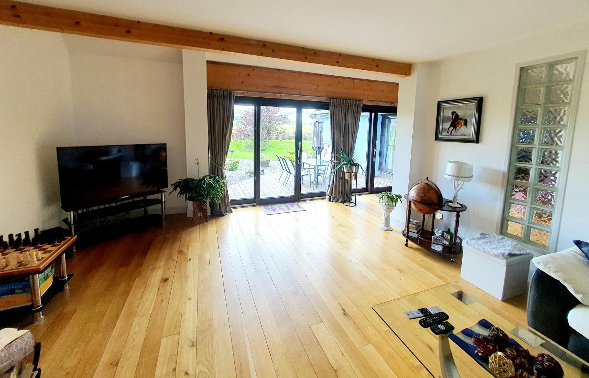 Lindas Retreats Self Catering Accommodation 1 Bedroom Cottage Or 3 Bedroom House Томинтул Екстериор снимка